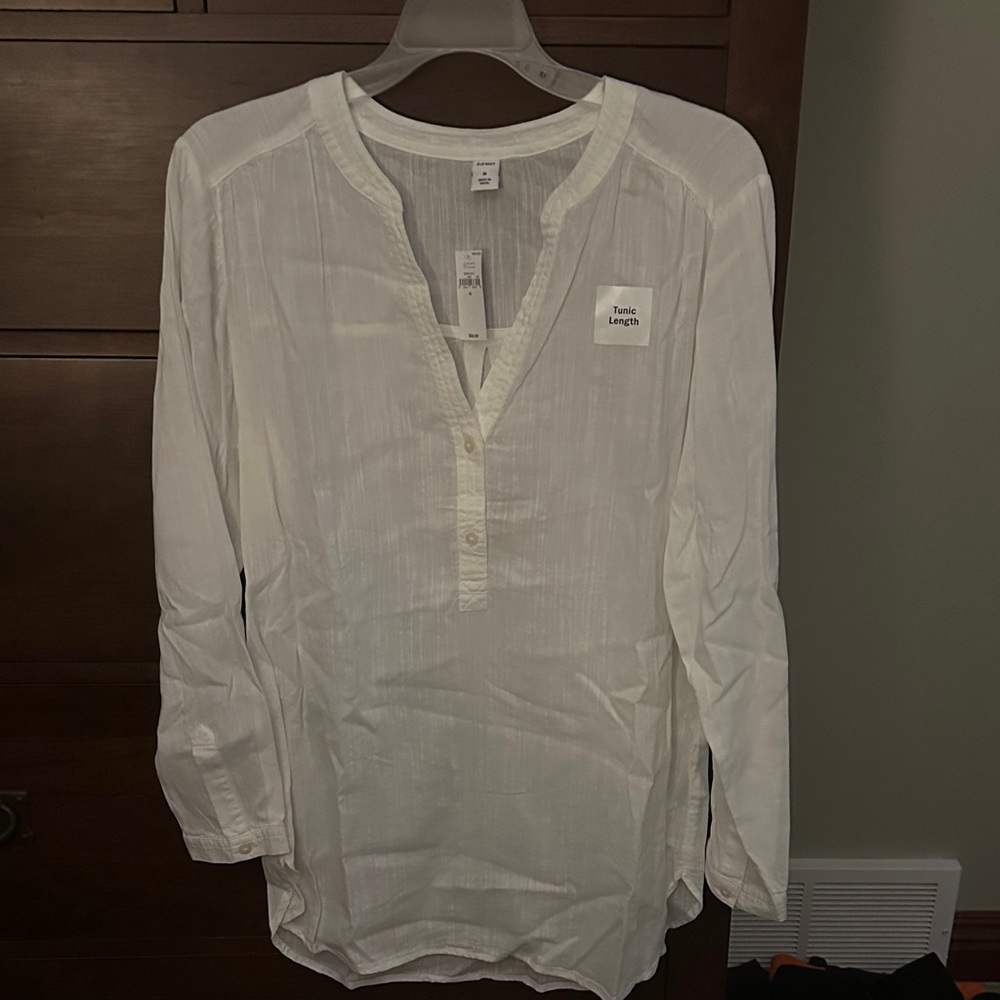 Old Navy Cream Tunic Blouse
